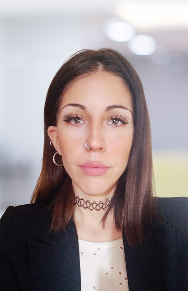 Yamila Calvezere